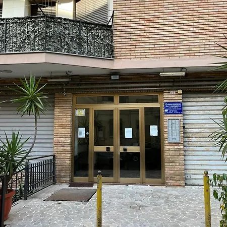 Mary Sant'elia 4* Nápoles