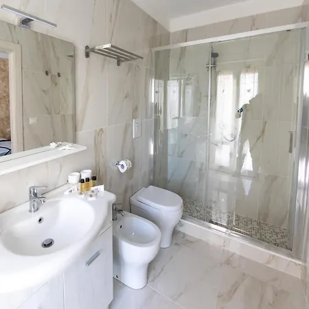 Mary Sant'elia فندق مبيت وإفطار نابولي