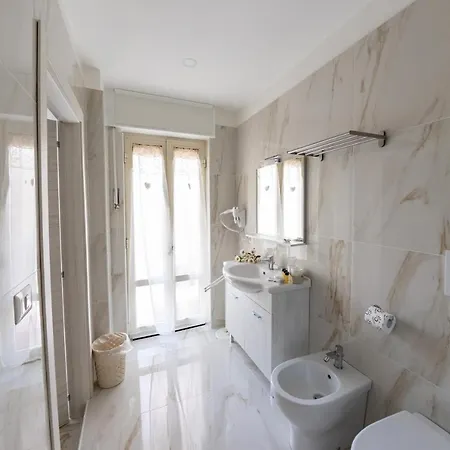 Mary Sant'elia فندق مبيت وإفطار نابولي