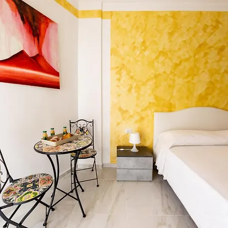 Mary Sant'elia فندق مبيت وإفطار